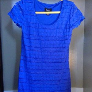 Size 6 blue RN studio dress